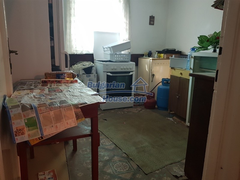 13053:14 - House for sale in lyaskovo 20 km from Plovdiv city