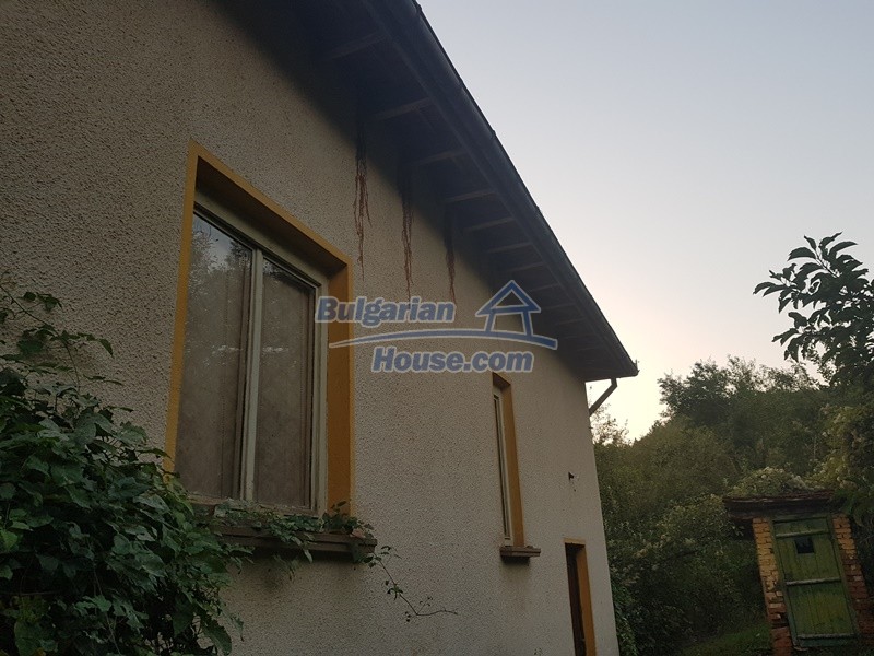 13067:8 - Cozy Bulgarian house for sale near River and 70 km from Sofia