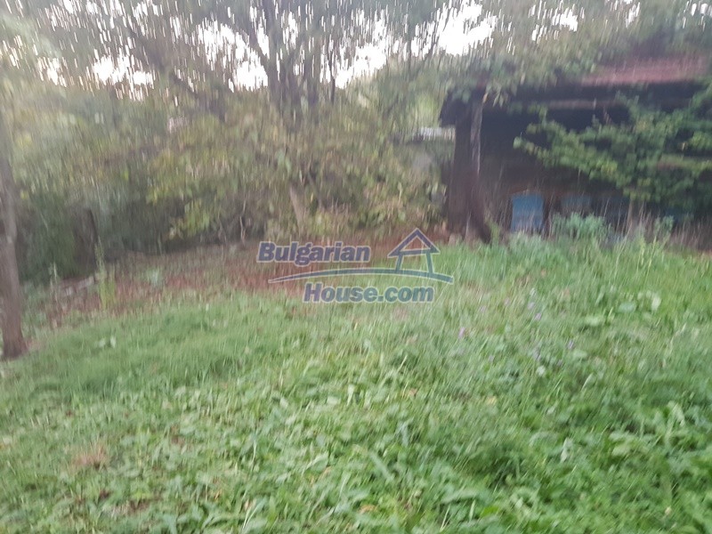 13067:18 - Cozy Bulgarian house for sale near River and 70 km from Sofia