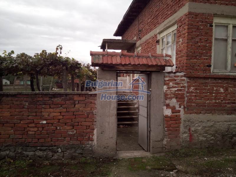 13117:3 - Продается дом в деревне в 29 км от города Пловдив