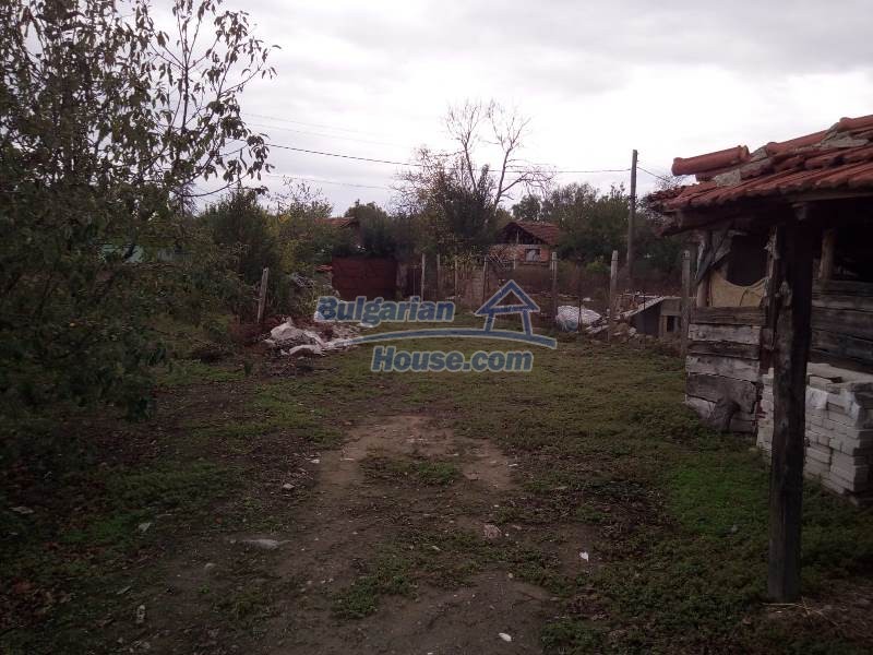 13117:13 - Продается дом в деревне в 29 км от города Пловдив