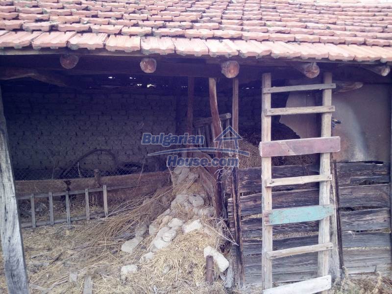 13117:15 - Продается дом в деревне в 29 км от города Пловдив