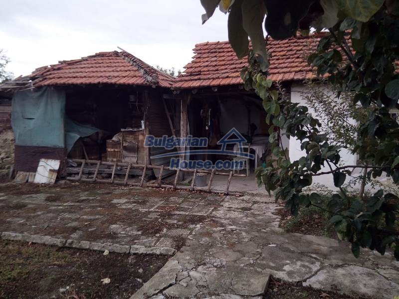 13117:8 - Продается дом в деревне в 29 км от города Пловдив