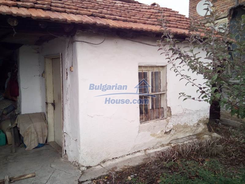 13117:41 - Продается дом в деревне в 29 км от города Пловдив