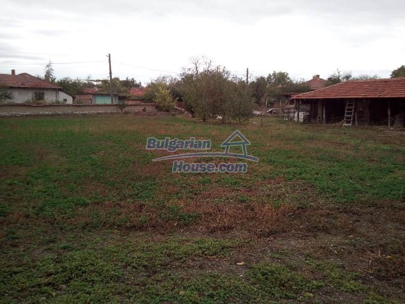 13117:50 - Продается дом в деревне в 29 км от города Пловдив
