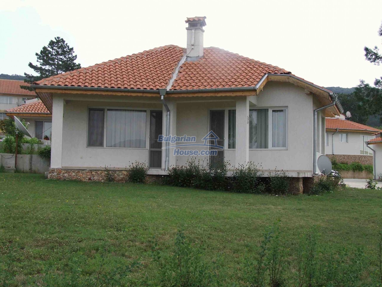 13182:1 - Lovely bulgarian house,Only 15 mins from Golf Courses!