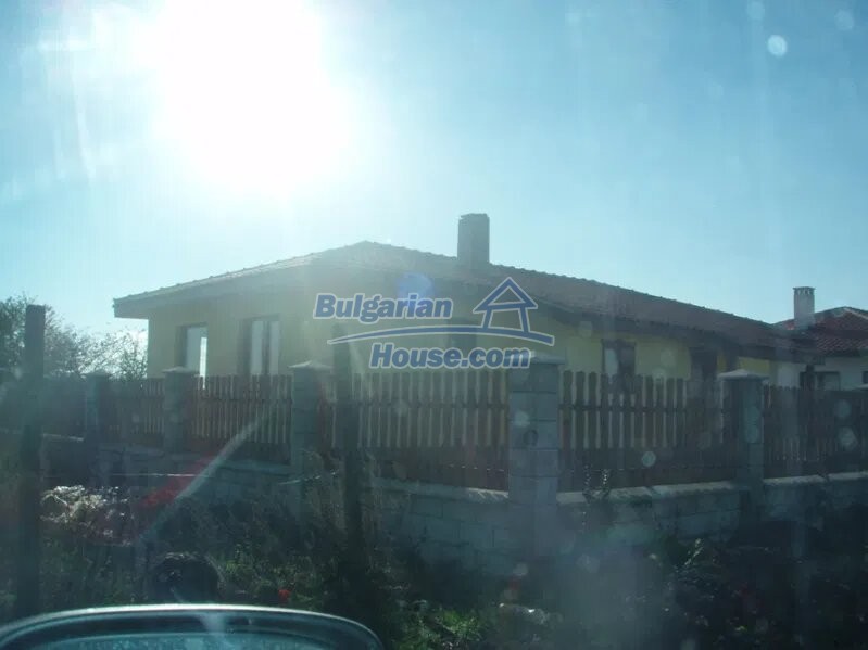13207:3 - New Bulgarian house only 4 km to the golf courses!