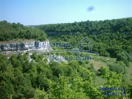 13224:11 - Cheap Bulgarian property with a large yard of 3500 square meters