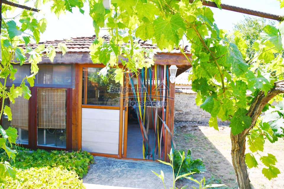 13275:3 - Stone house for sale near Kavarna!ONLY 2km TO THE SEA !