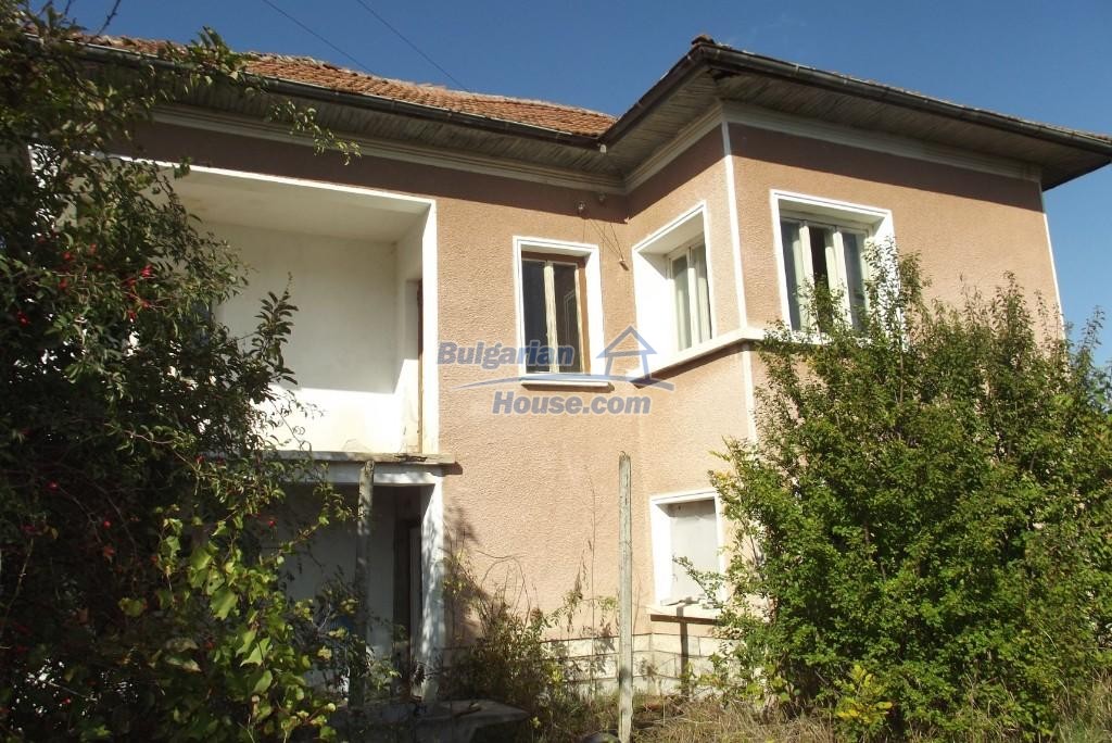 Houses / Villas for sale near Vratsa - 13293