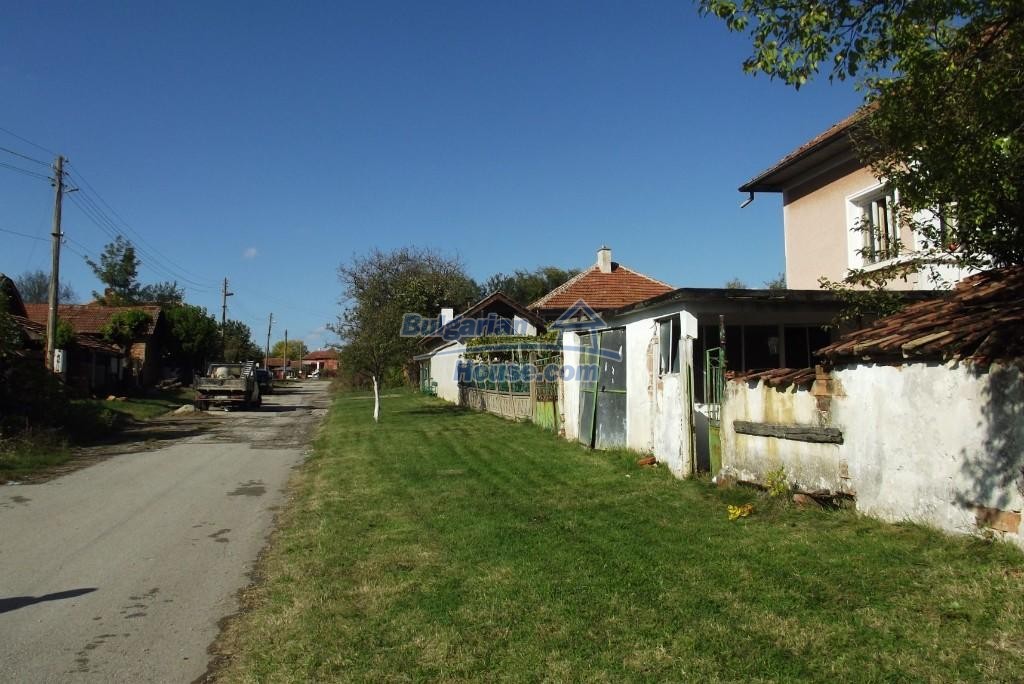 13293:6 - Rural house with nice views near forest lake 15 km from Vratsa 