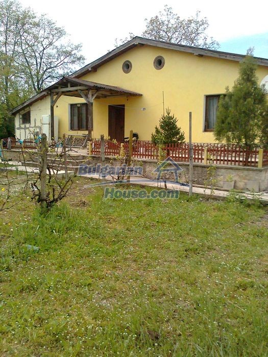 13322:4 - Cozy bulgarian house for sale in Valchi dol