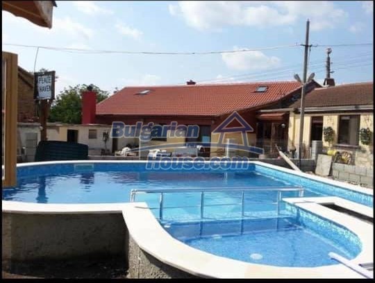 13328:2 - Fantastic house with pool only 20 km from Varna