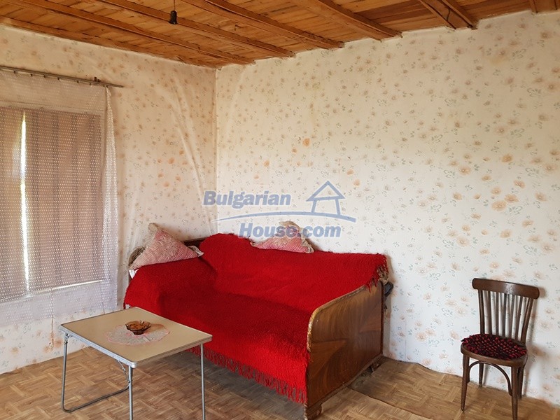13373:16 - Cheap Bulgarian property for sale in Konak, Targovishte area