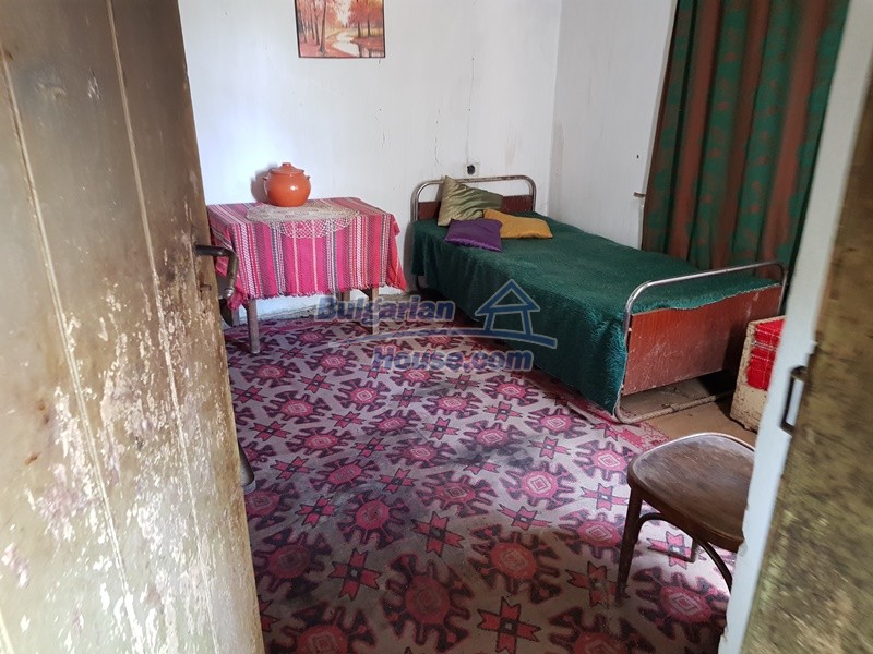 13373:41 - Cheap Bulgarian property for sale in Konak, Targovishte area