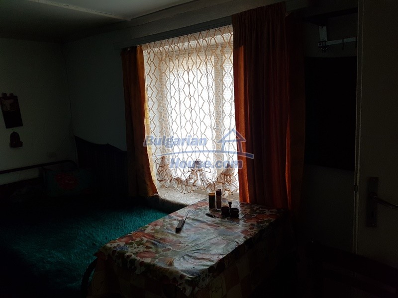 13078:22 - House for sale 50 km from Plovdiv and 20km from Chirpan 