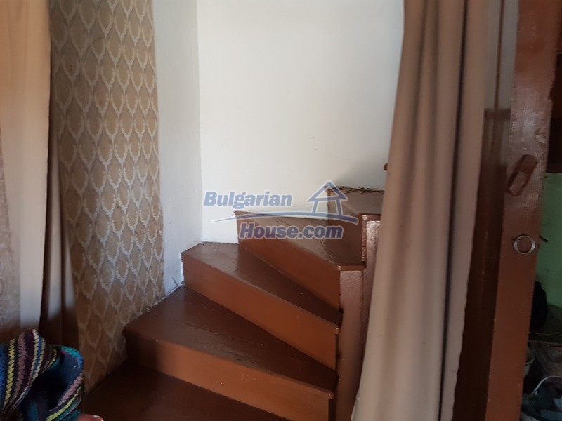 13078:29 - House for sale 50 km from Plovdiv and 20km from Chirpan 