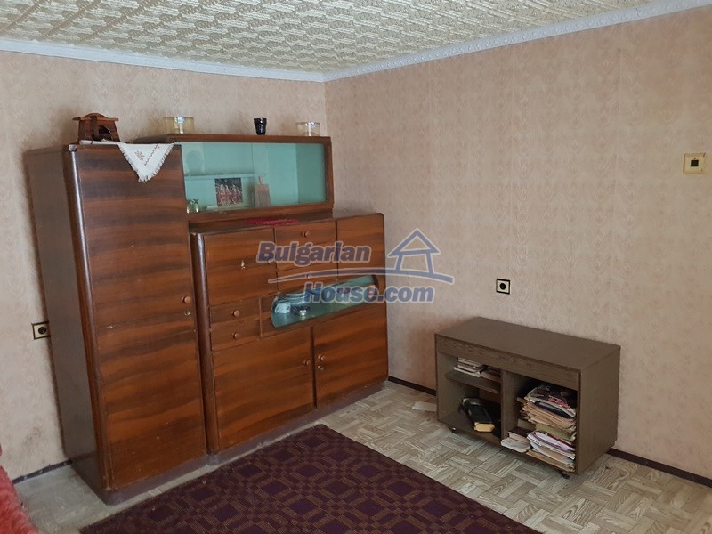 13078:26 - House for sale 50 km from Plovdiv and 20km from Chirpan 