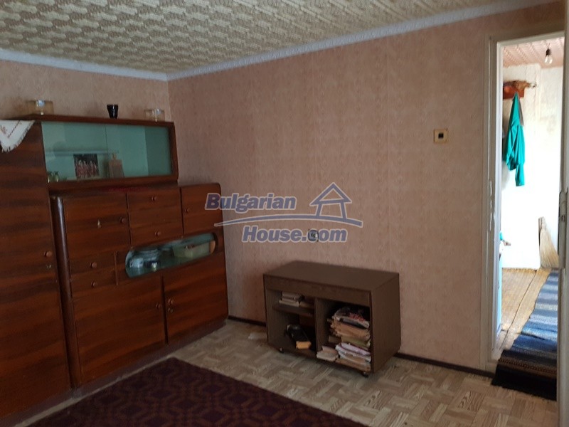 13078:28 - House for sale 50 km from Plovdiv and 20km from Chirpan 