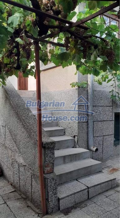 13393:18 - One storey house for sale 10 km from Yambol city