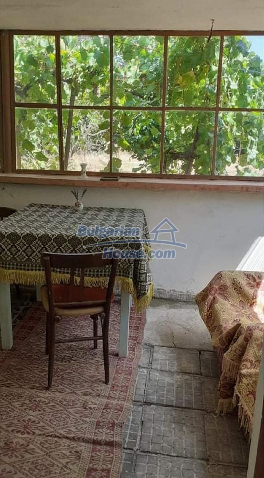 13393:13 - One storey house for sale 10 km from Yambol city