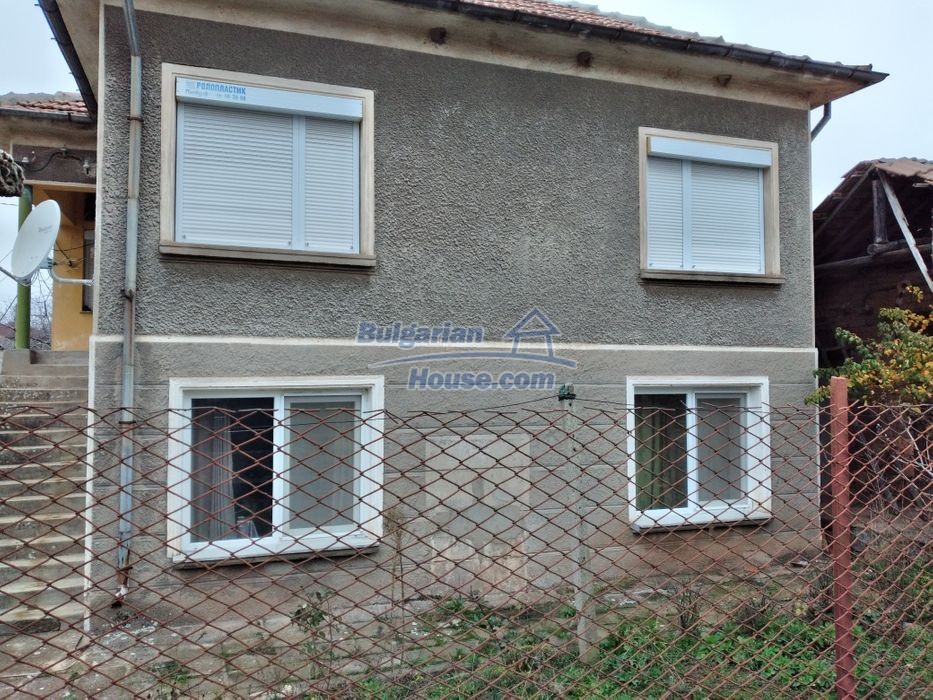 13397:3 - Partly renovated Bulgarian property for sale near Haskovo