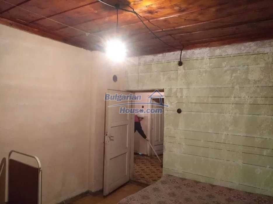 13403:9 - Cheap Bulgarian property for sale 16 km from Harmanli