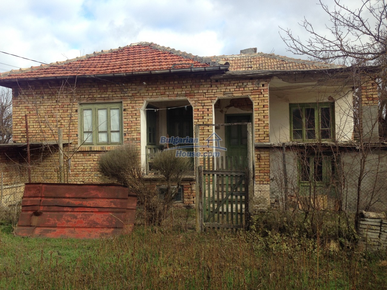 13411:1 -  Cheap rural house for sale in Varna region