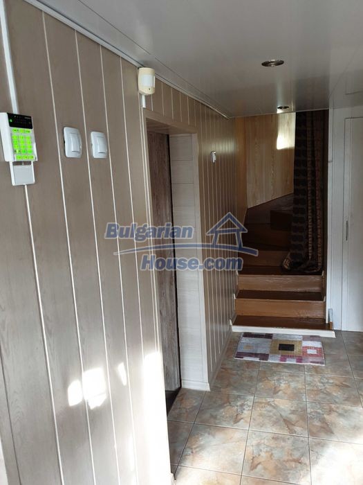 13421:13 - House for sale between Plovdiv and Stara Zagora good condition