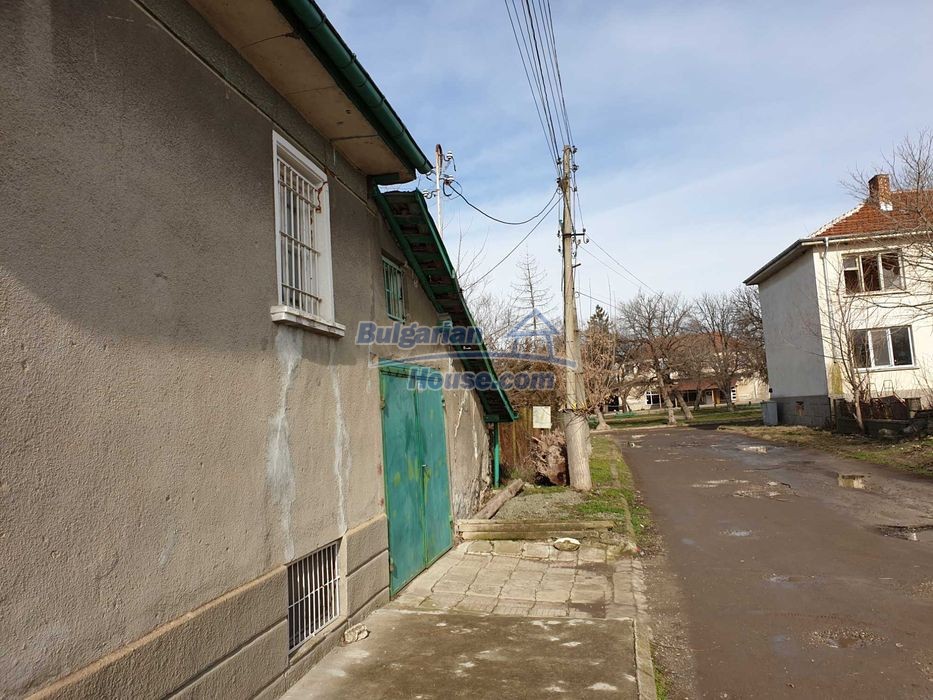 13421:16 - House for sale between Plovdiv and Stara Zagora good condition
