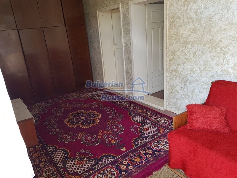 13422:8 - Two houses and garden 3000 sq.m in a village 50 km from Plovdiv