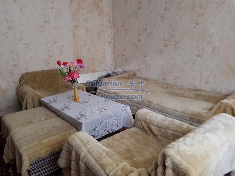 13422:23 - Two houses and garden 3000 sq.m in a village 50 km from Plovdiv