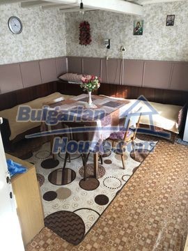 13429:4 - Cozy Bulgarian property in a village 50 km from Plovdiv 