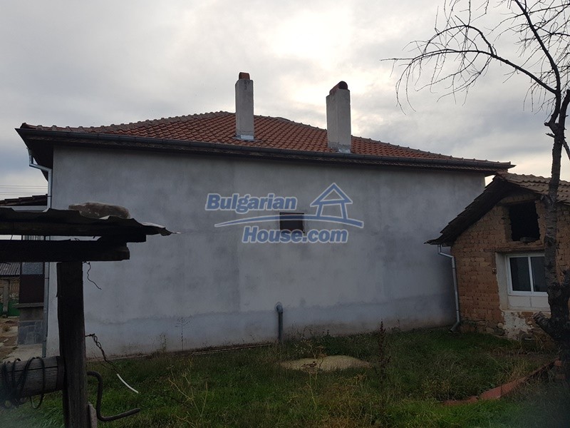 13432:34 - Renovated Bulgarian house 7 km from SPA resort near Kazanlak