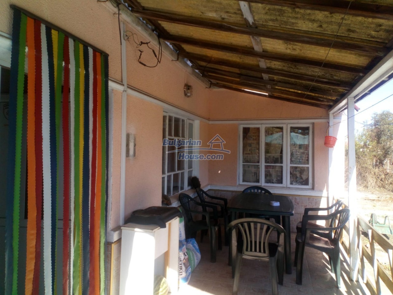 13439:3 - Cozy Bulgarian property ONLY 20 km to the sea ready to live in