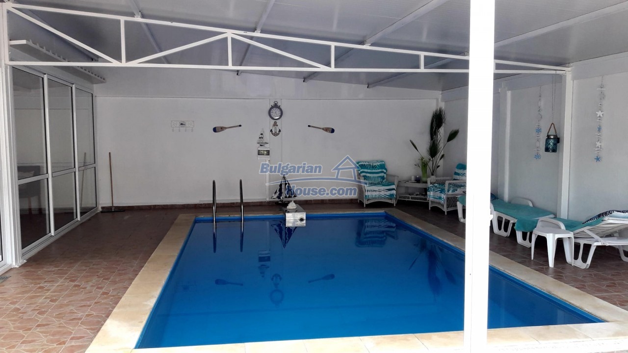13440:14 - House  for sale  with pool near Balchik
