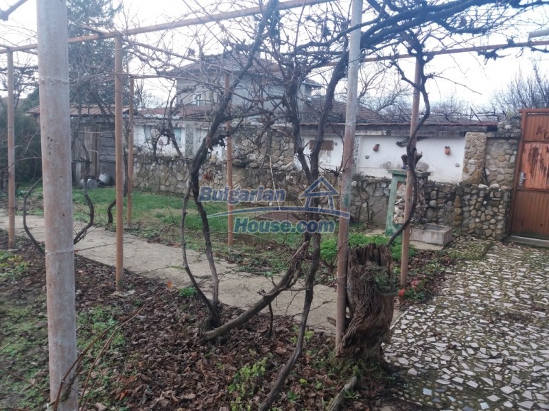 13460:18 - 3 -4 bedroom House for sale in Lesicheri,30 km to Veliko Tarnovo