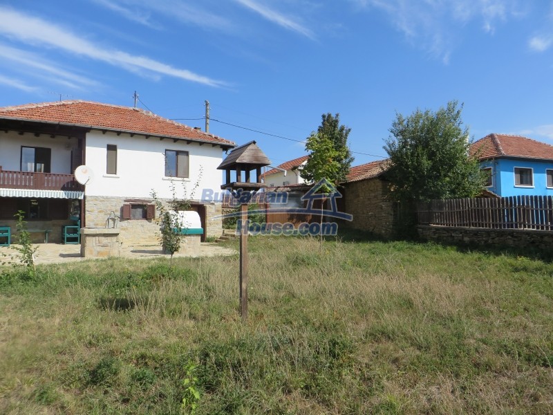 13462:24 - Traditional Bulgarian style house only 20 km from Veliko Tarnovo