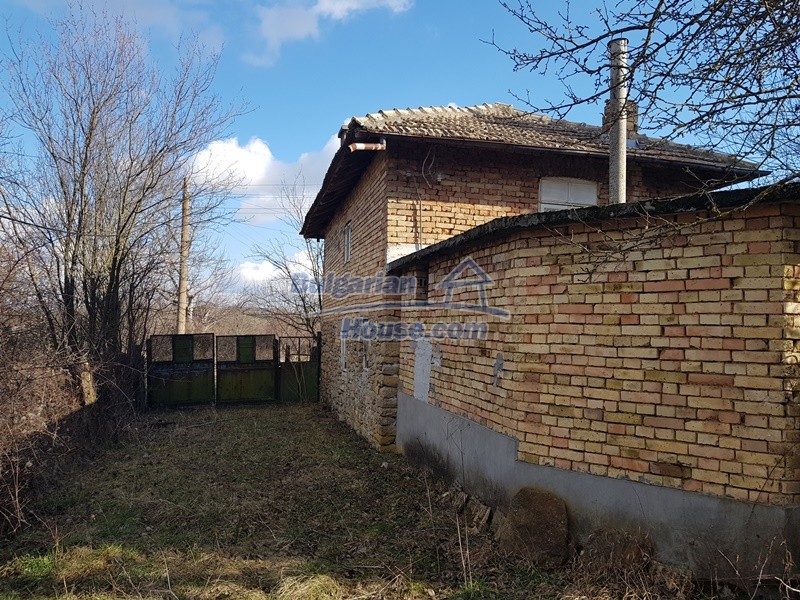 13469:4 - Cheap Bulgarian property for sale 10 km from Popovo 