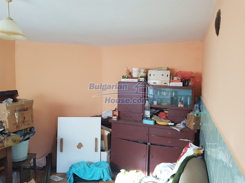 13469:23 - Cheap Bulgarian property for sale 10 km from Popovo 