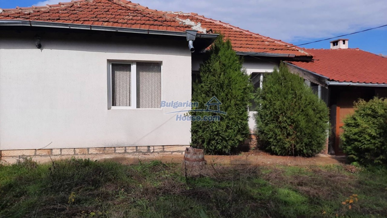13482:30 - Renovated 3 bedrooms house in Varna region