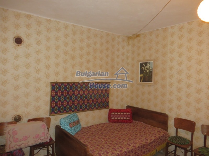 13486:32 - 3 bedroom house in very good condition 30 km from Veliko Tarnovo