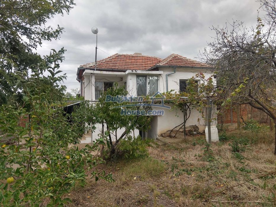 13491:1 - House in very good condition in a village 16 km from Elhovo