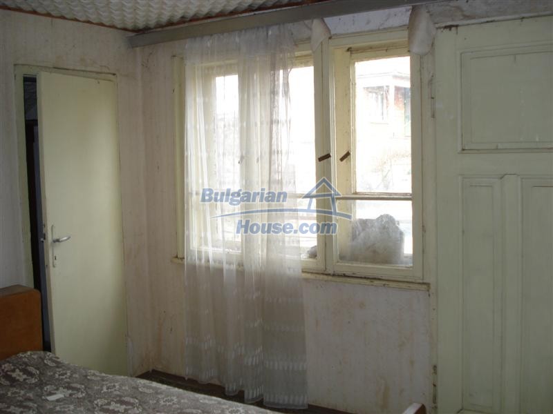 13492:16 - Bulgarian property with a garden in a village 80km from Burgas