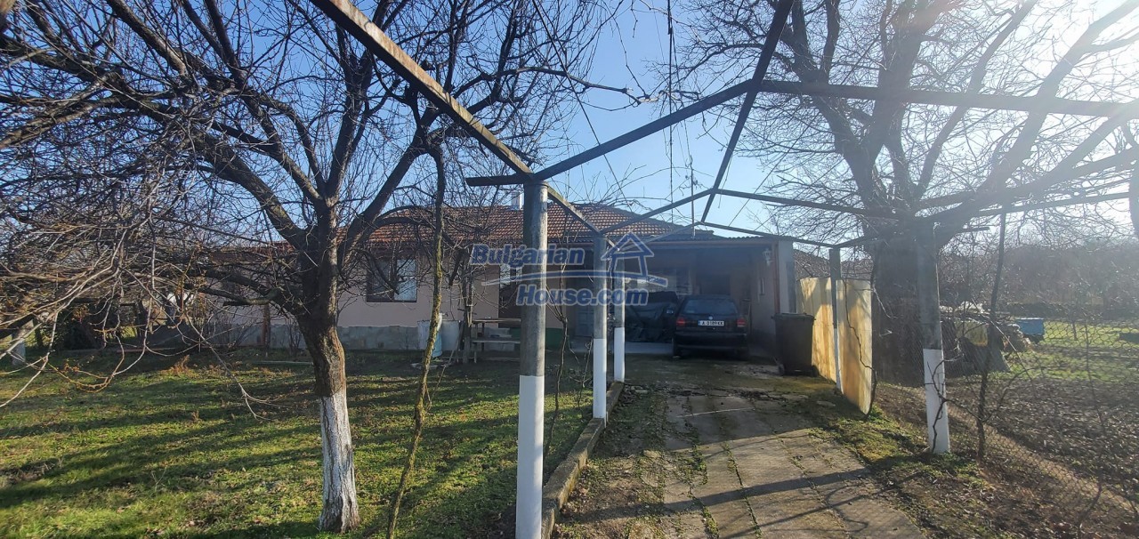 13481:62 - Renovated house with many fruit trees near Shkorpilovtsi