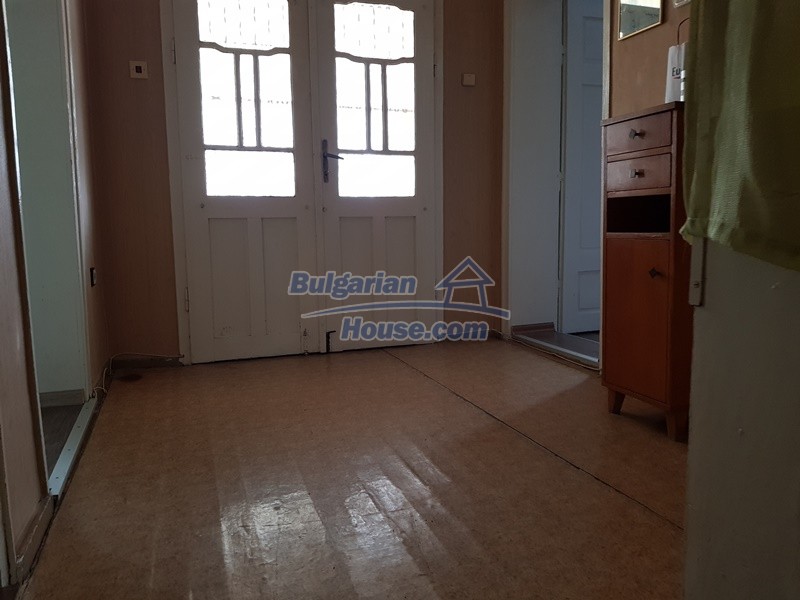 13421:45 - House for sale between Plovdiv and Stara Zagora good condition