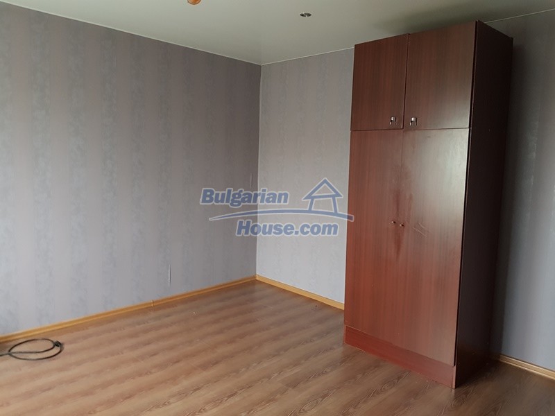 13421:52 - House for sale between Plovdiv and Stara Zagora good condition