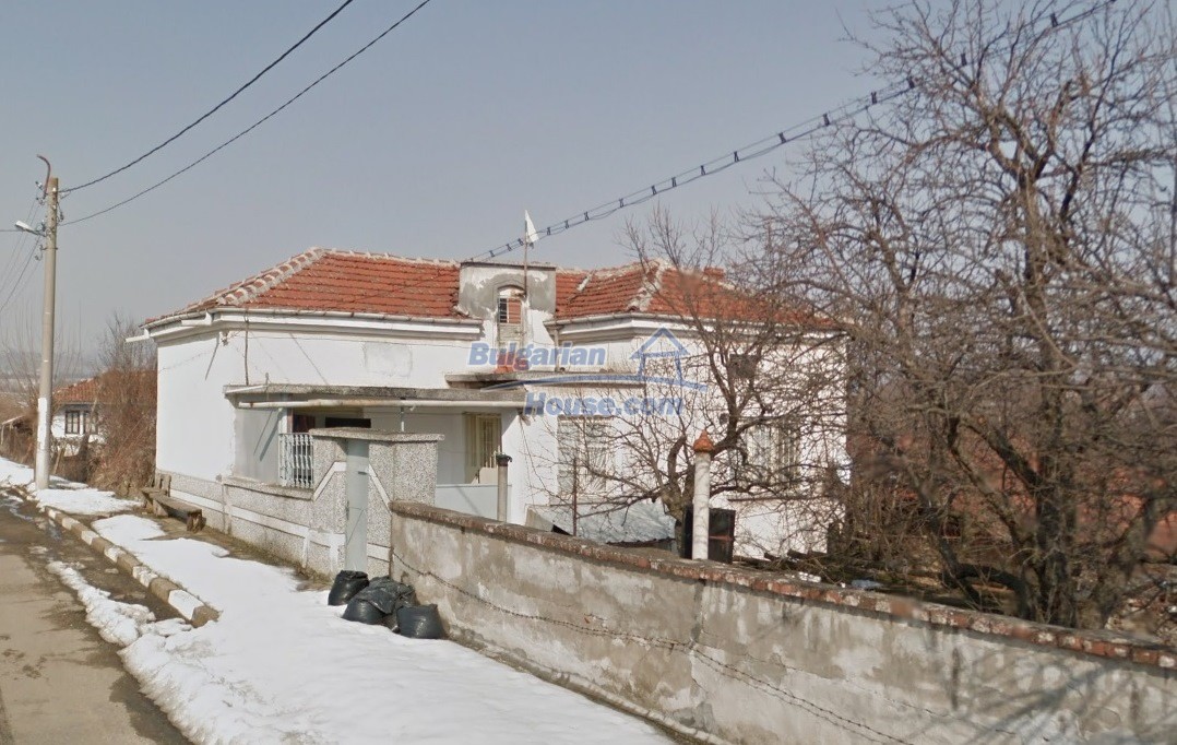 13509:1 - House in good condition with lovely views Stara Zagora region