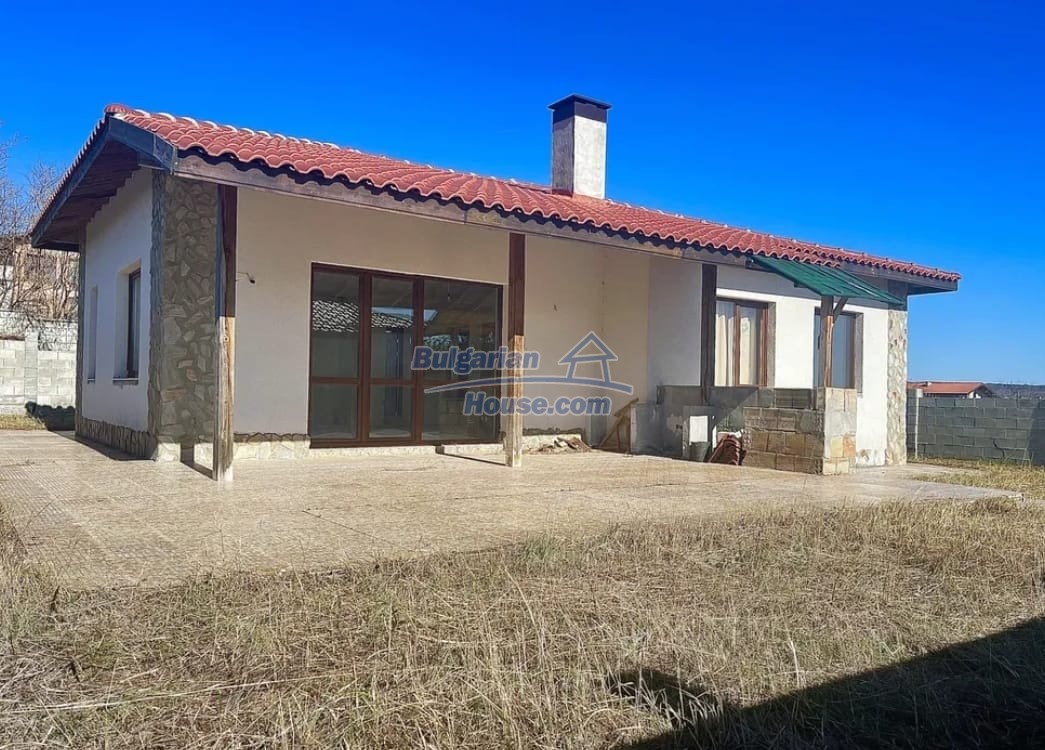 13540:1 - NEW HOUSE WITH A WELL, 5 km from the sea