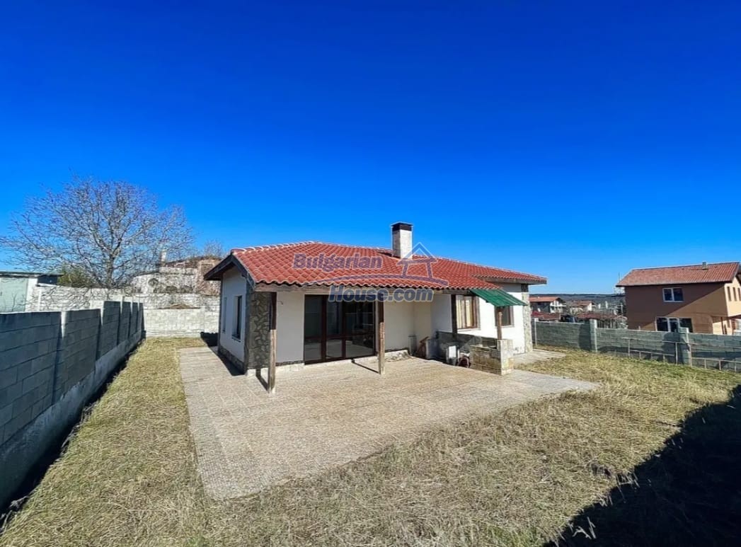 13540:2 - NEW HOUSE WITH A WELL, 5 km from the sea
